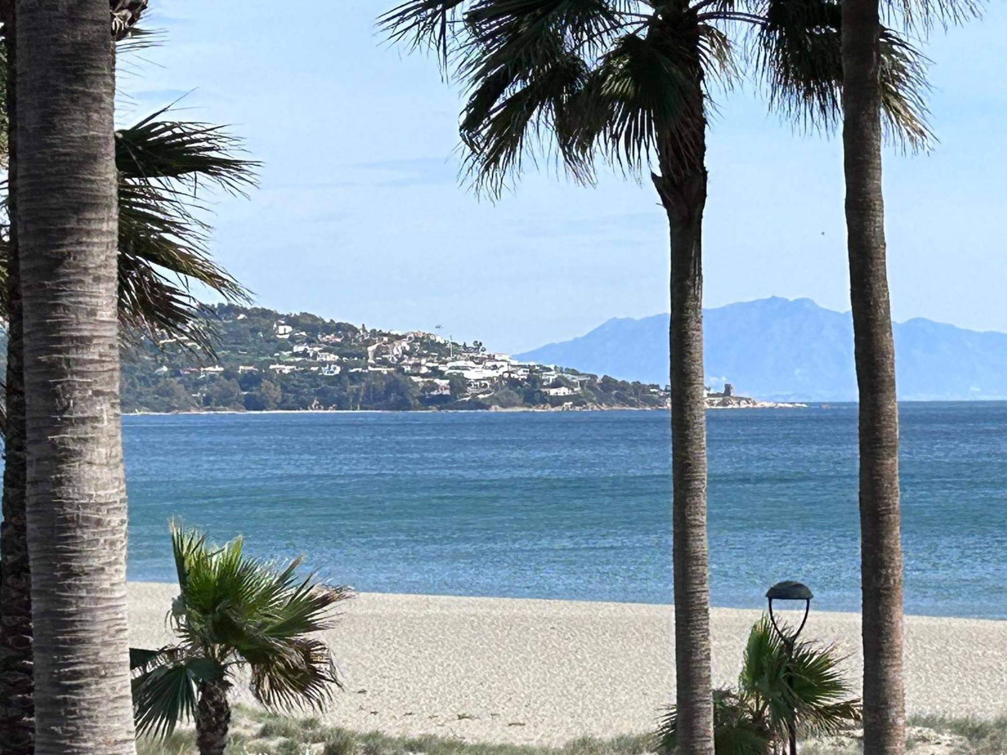 Puerto Sotogrande Con Vistas Al Mar Apartment Exterior photo