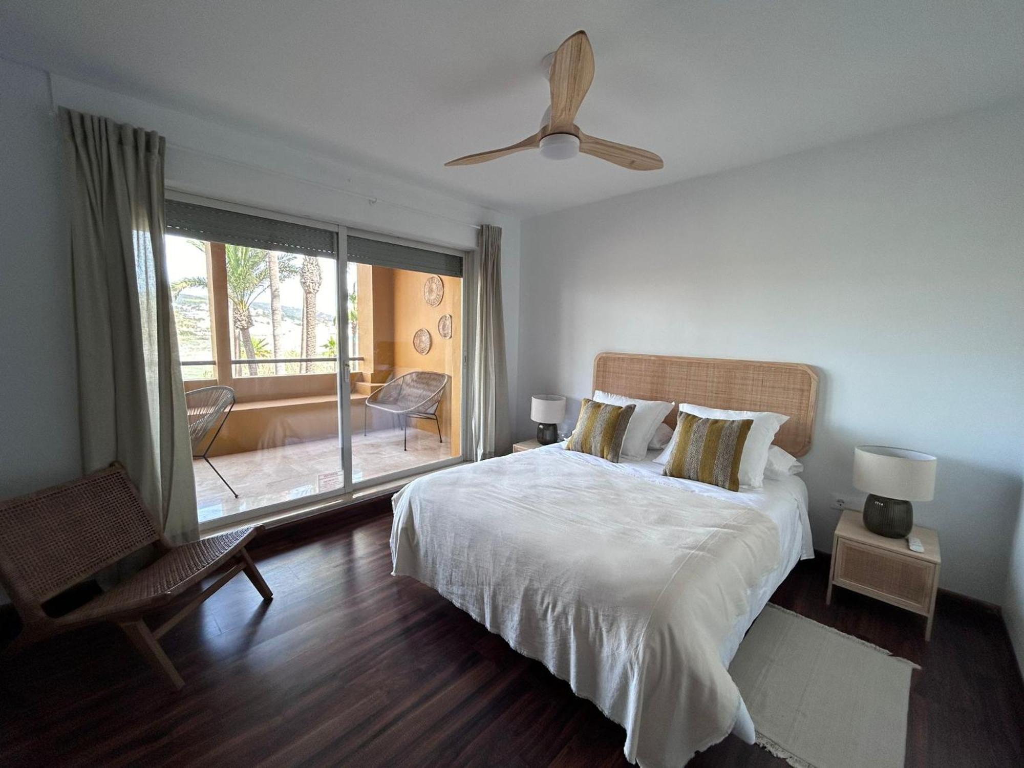 Puerto Sotogrande Con Vistas Al Mar Apartment Exterior photo